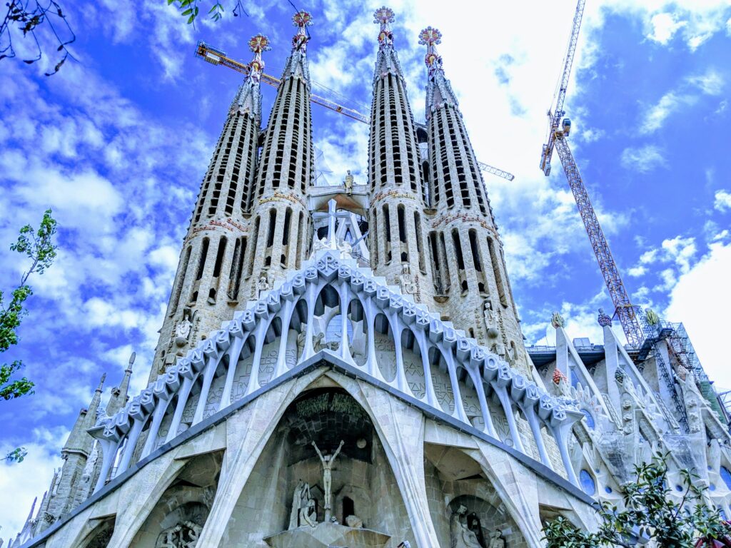 Sagrada Família basilica in Barcelona — a must-see landmark and perfect base for weekend trips across Spain