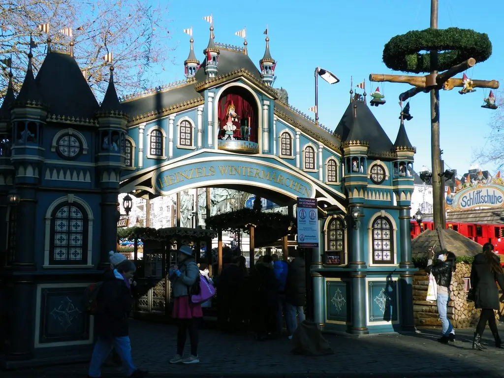 Heinzels Wintermärchen Christmas market entrance in Cologne