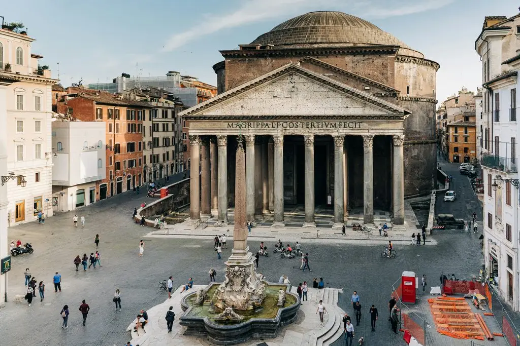 An aerial view of the Pantheon and its fountain in Piazza della Rotonda